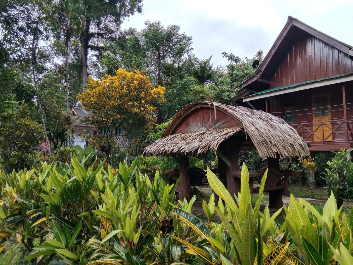 Tree Tops River Huts Khao Sok National Park Esterno foto